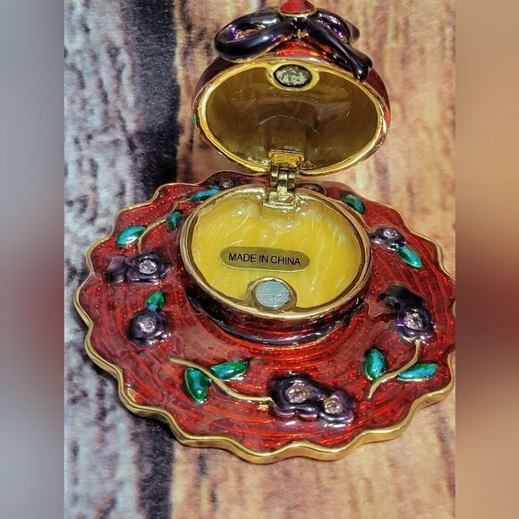 Swarovski Crystal Trinket Box - Picture 4 of 9